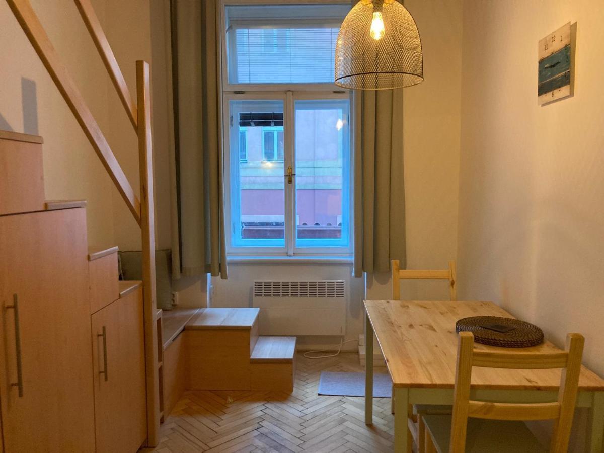 Apartment Jana Masaryka Prag Dış mekan fotoğraf